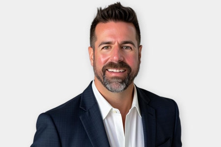 Patrick Burns Headshot