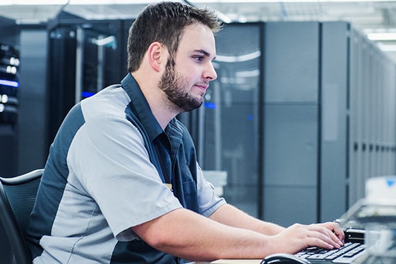 IT Technician Using Inscape Microsoft 365 in Server Room