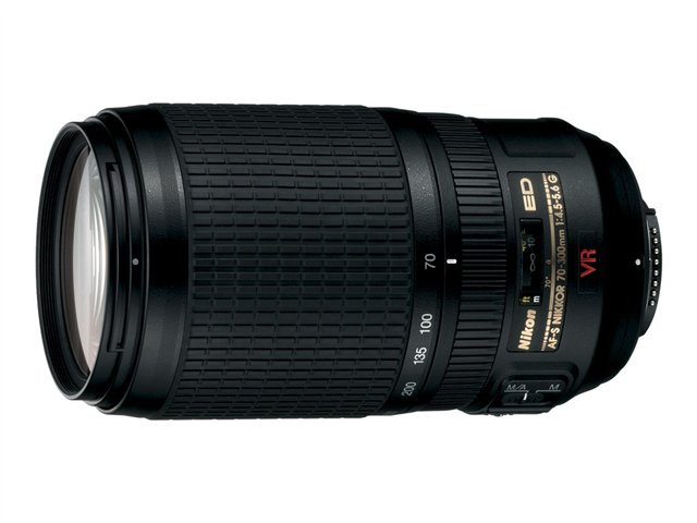 Nikon Zoom-Nikkor telephoto zoom lens - 70 mm - 300 mm