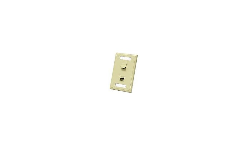C2G wall mount plate