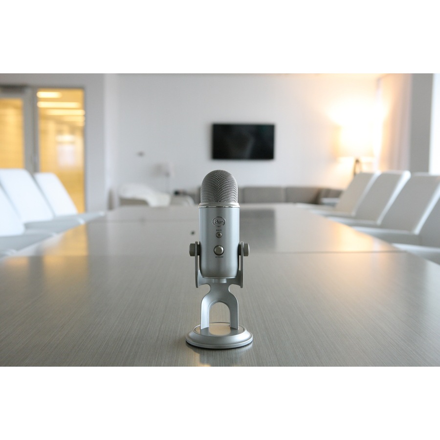 Thumbnail 5 of 6 for Blue Yeti Multi-Pattern USB Microphone With Blue VO!CE - Silver