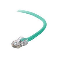 Belkin High Performance patch cable - 7 ft - green