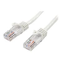 StarTech.com Cat5e Ethernet Cable 7 ft White - Cat 5e Snagless Patch Cable