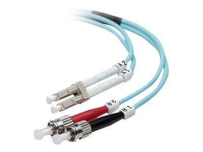 Belkin 10 Gig Aqua patch cable - 30 m - aqua