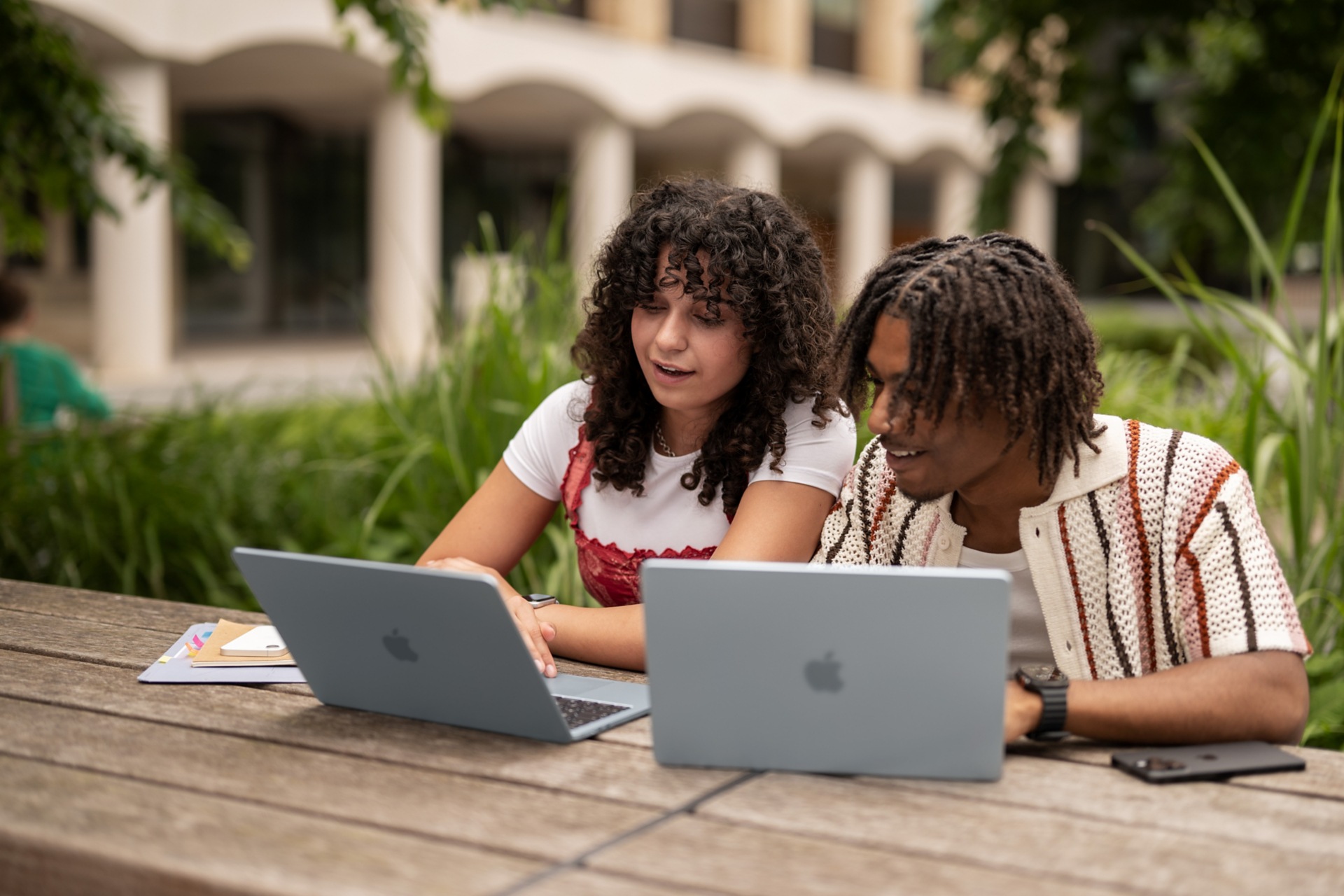 kids on MacBooks