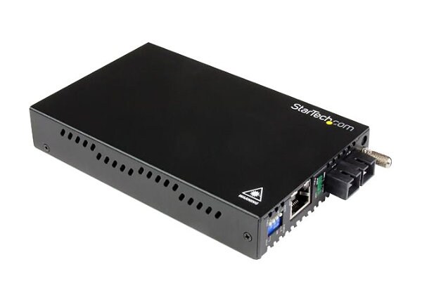 StarTech.com Gigabit Ethernet SM Fiber Media Converter SC 40 km - 1000 Mbps - fiber media converter - GigE
