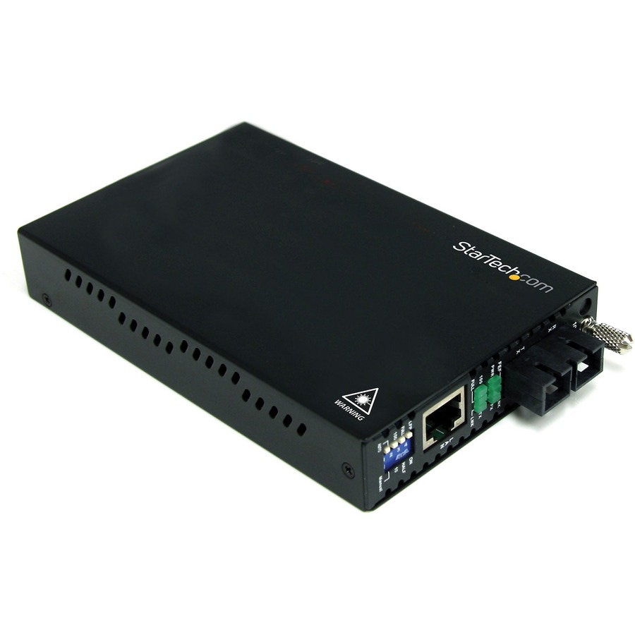 StarTech.com 10/100 Mbps SM Fiber Media Converter SC 30 km