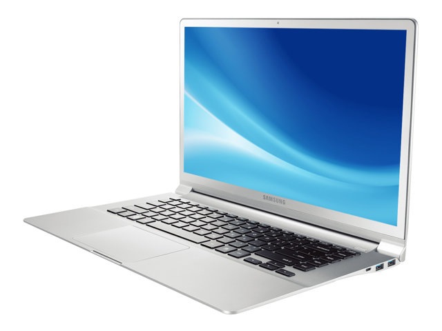 Samsung Series 9 900X4D - 15"