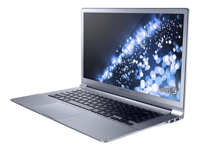 Samsung Series 9 900X4D - 15"