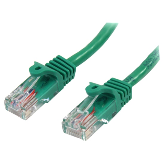 StarTech.com 5ft Green CAT5e Cable - Snagless CAT5e Patch Cord Network Cable - Gigabit Ethernet Cable - M/M