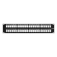 Leviton QuickPort Patch Panel with MagLens Label Holder - patch panel - 2U - 19"