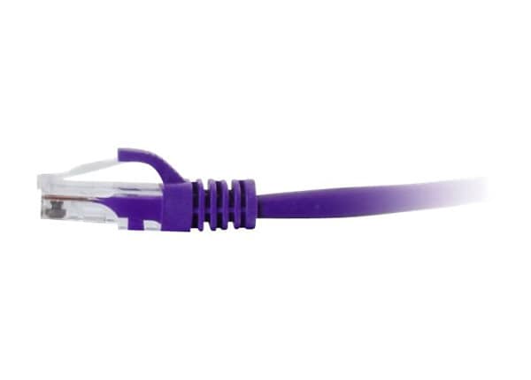 C2G Cat5e Snagless Unshielded (UTP) Network Patch Cable - patch cable - 4.57 m - purple