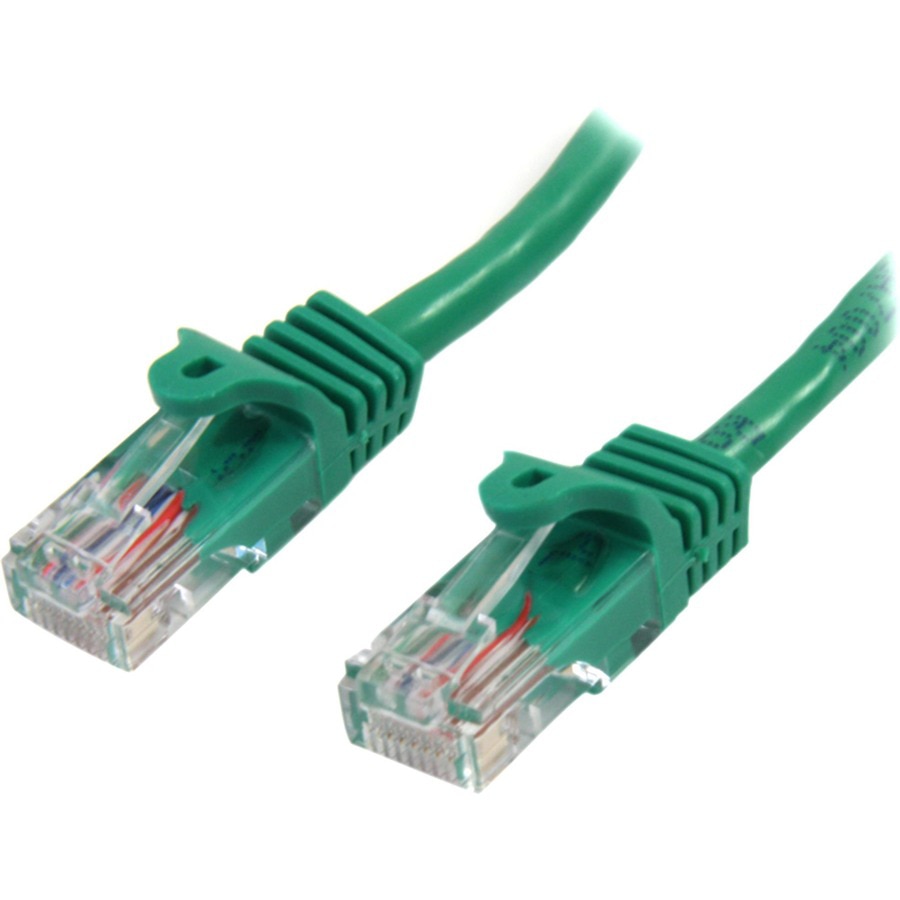 StarTech.com Cat5e Ethernet Cable 6 ft Green - Cat 5e Snagless Patch Cable