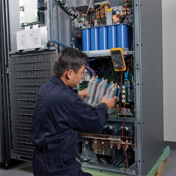 Schneider Electric Critical Power & Cooling Services Complete DC Capacitor Replacement Service - extended service