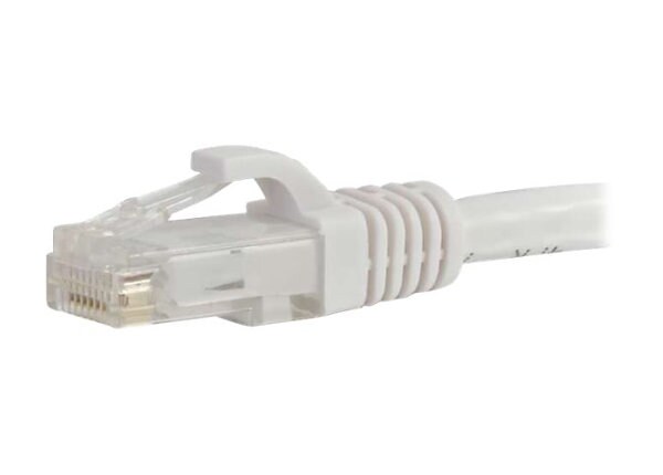 C2G Cat5e Snagless Unshielded (UTP) Network Patch Cable - patch cable - 2.74 m - white
