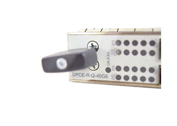 Juniper Networks Craft Interface for SRX5400 Services Gateway Base Bundle