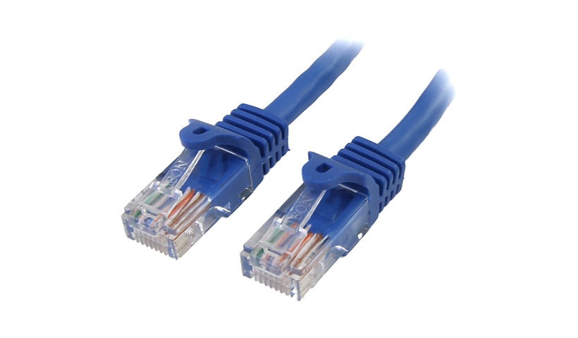 StarTech.com Cat5e Ethernet Cable 1 ft Blue - Cat 5e Snagless Patch Cable