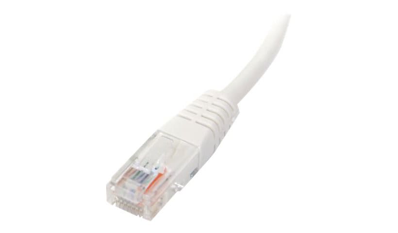 StarTech.com Cat5e Ethernet Cable 10 ft White - Cat 5e Molded Patch Cable