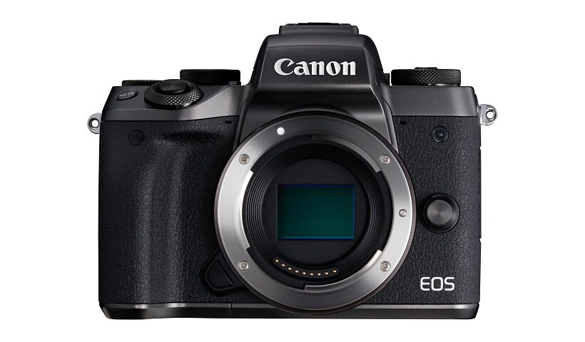 Canon EOS M5 - EF-M 15-45mm IS lens