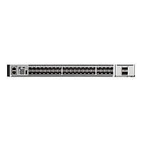 Cisco Catalyst 9500 - Network Advantage - switch - 40 ports - managed - rack-mountable