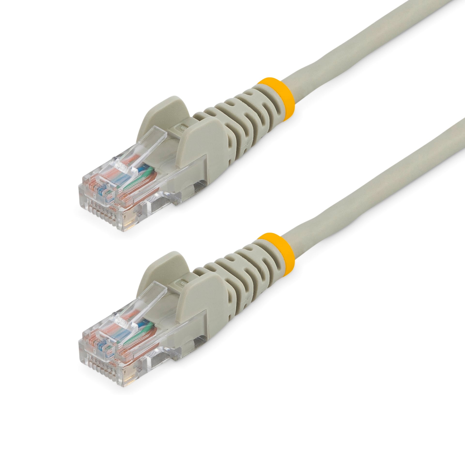 StarTech.com Cat5e Ethernet Cable 6 ft Gray - Cat 5e Snagless Patch Cable
