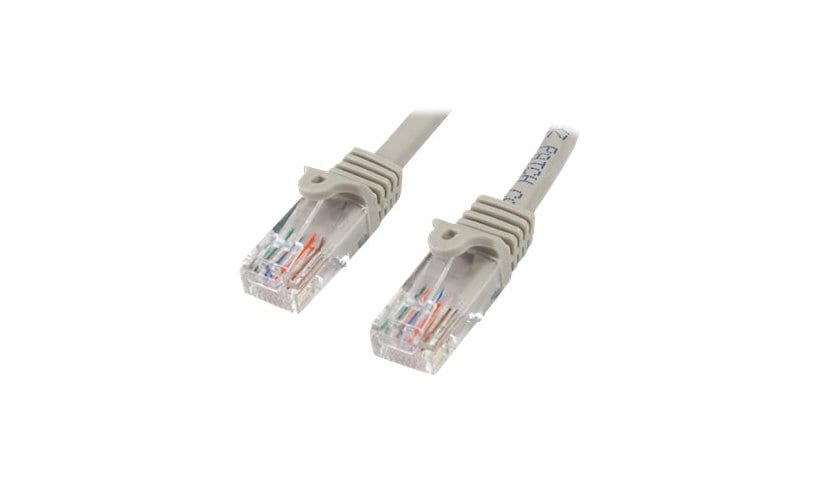 StarTech.com Cat5e Ethernet Cable 3 ft Gray - Cat 5e Snagless Patch Cable
