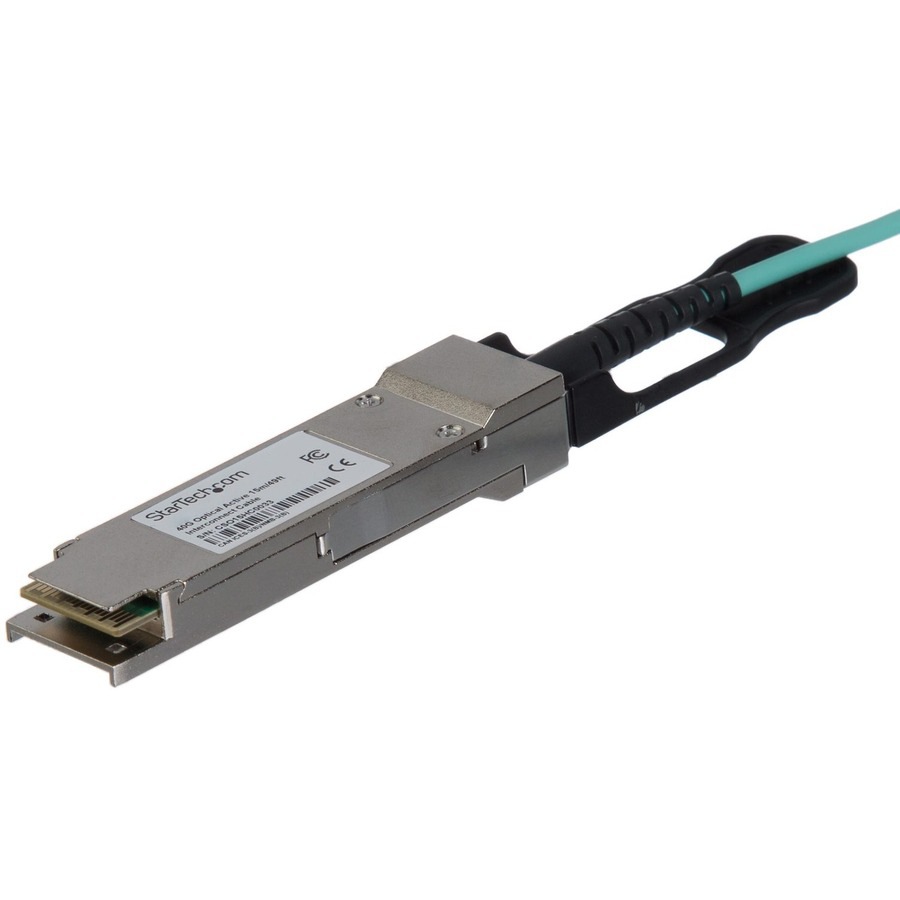 StarTech.com MSA Uncoded 30m 40G QSFP+ to SFP AOC Cable - 40 GbE QSFP+ Active Optical Fiber - 40 Gbps QSFP Plus Cable
