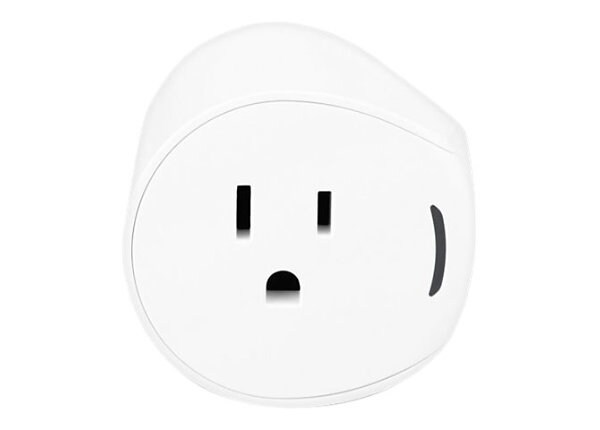 Samsung SmartThings Outlet - smart plug