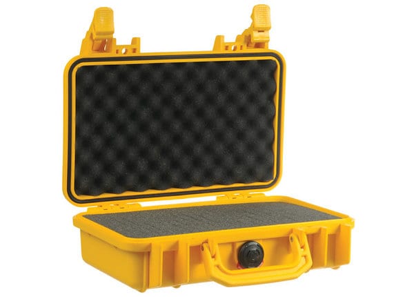 PELICAN 1170 CASE W/ FOAM - YELLOW