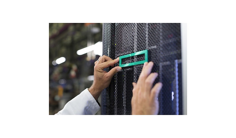 HPE NVMe 8 Solid State Drive Express Bay - enablement kit