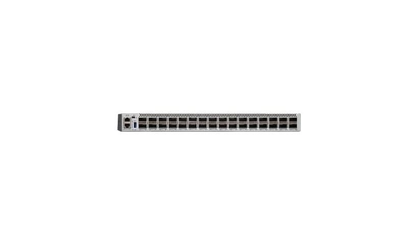 Cisco Catalyst 9500 - Network Advantage - switch - 32 ports - managed - rack-mountable
