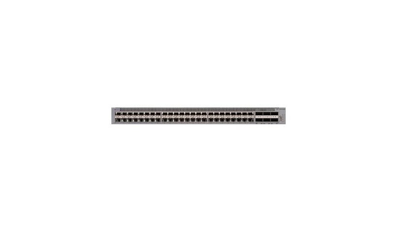 Extreme Networks ExtremeSwitching 7200 Series VSP 7254XSQ - switch - 54 por