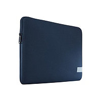 Case Logic Reflect 15.6" notebook sleeve