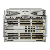 HPE StoreFabric SN8600B 4-slot Power Pack+ Director Switch - switch - manag