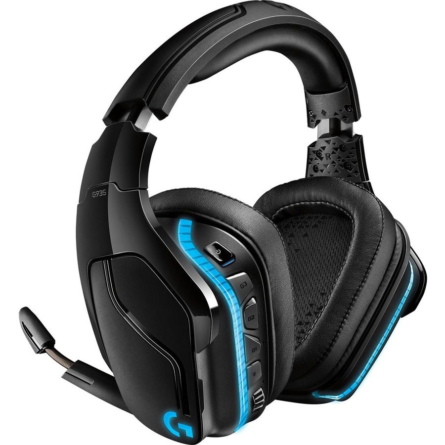 Difference between logitech g933 best sale and g935