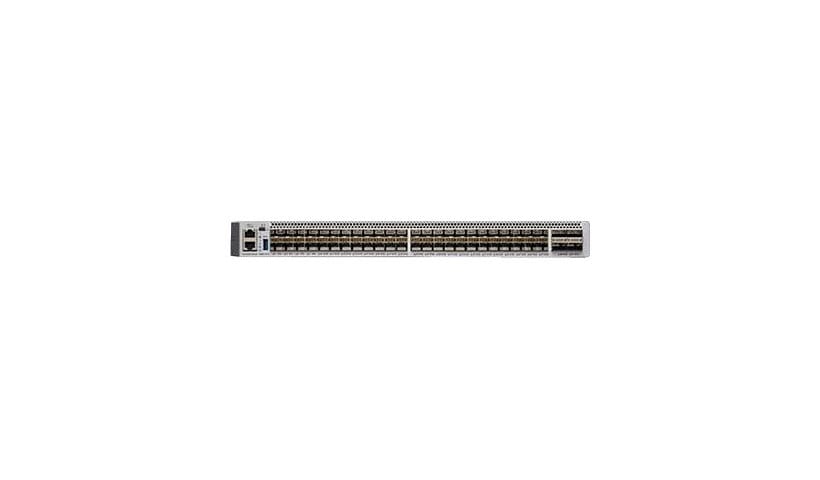 Cisco Catalyst 9500 - Network Advantage - switch - 48 ports - managed - rack-mountable