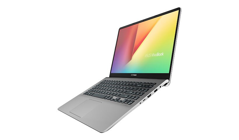 Asus VivoBook S15 S530FA-Q52S - 15.6" - Core i5 8265U - 12 GB RAM - 256 GB