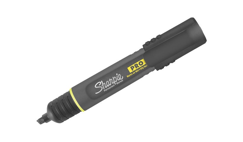 DYMO Sharpie PRO Chisel Tip Marker - Black