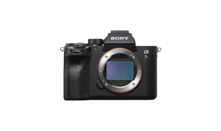 Sony Alpha a7R IV Mirrorless Digital Camera