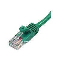 StarTech.com 15 ft Green Snagless Cat5e UTP Patch Cable