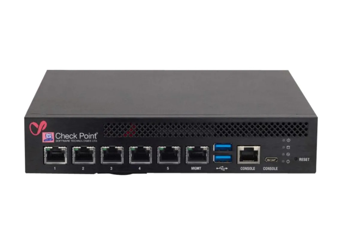 Check Point Quantum 3800 Security Appliance with NGFW Subscription 1-Year