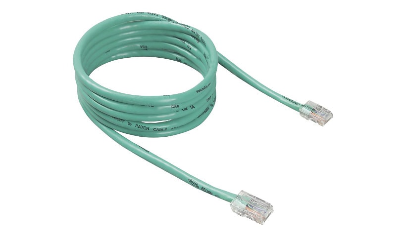 Belkin patch cable - 25 ft - green