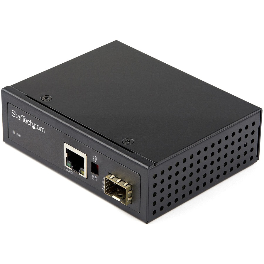 StarTech.com Industrial Fiber to Ethernet Media Converter, 1Gbps SFP to RJ4
