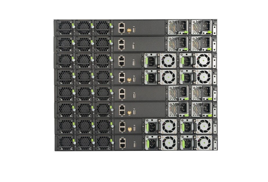 Thumbnail 3 of 3 for Ruckus ICX 7550-48ZP-E2-R3 - switch - 48 ports - managed - rack-mountable