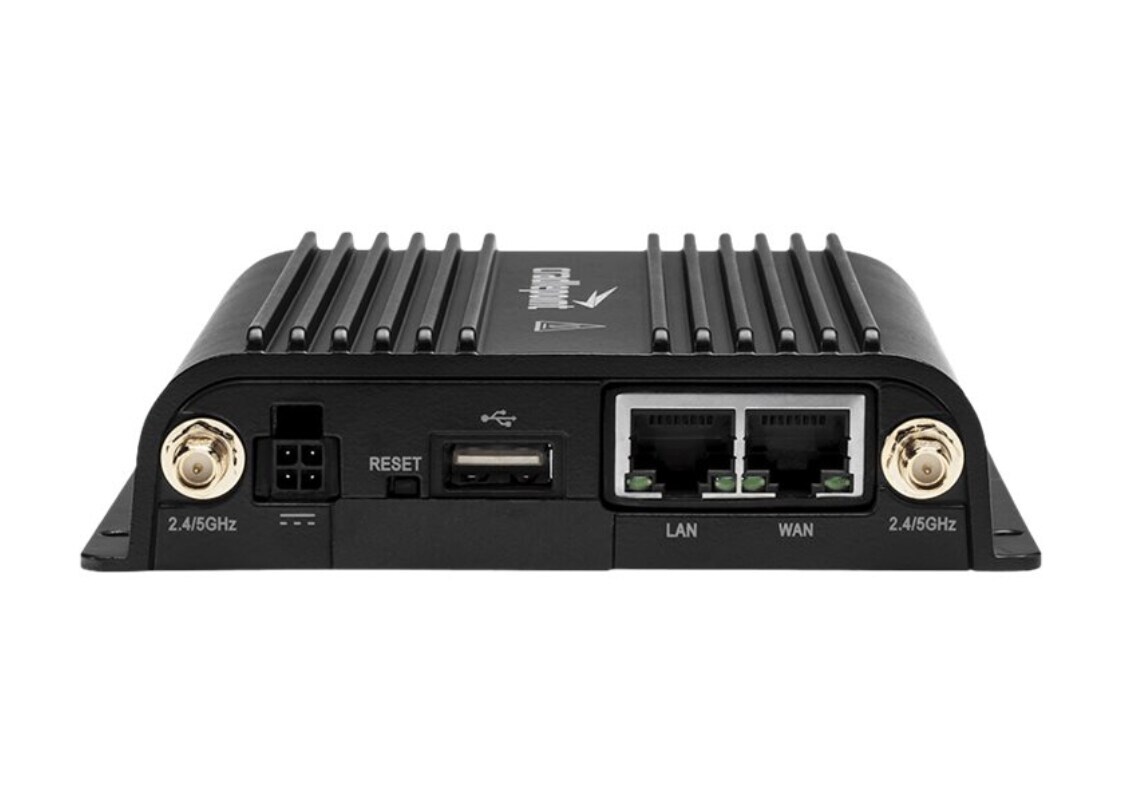 Cradlepoint IBR900 Series Router with 6 Year NetCloud Essentials