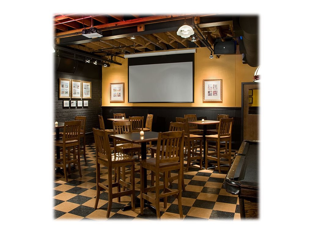 Draper Targa projection screen - 137" (137 in)