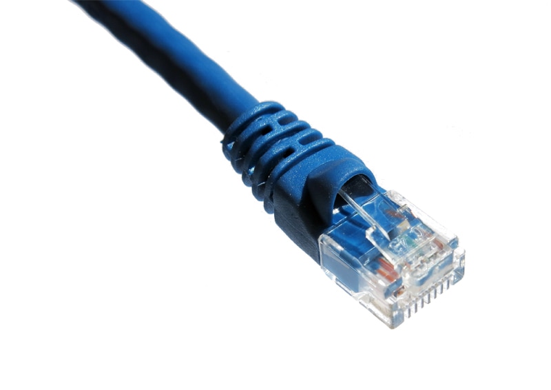 Axiom 7' CAT6A 650MHz Molded Boot Patch Cable - Blue