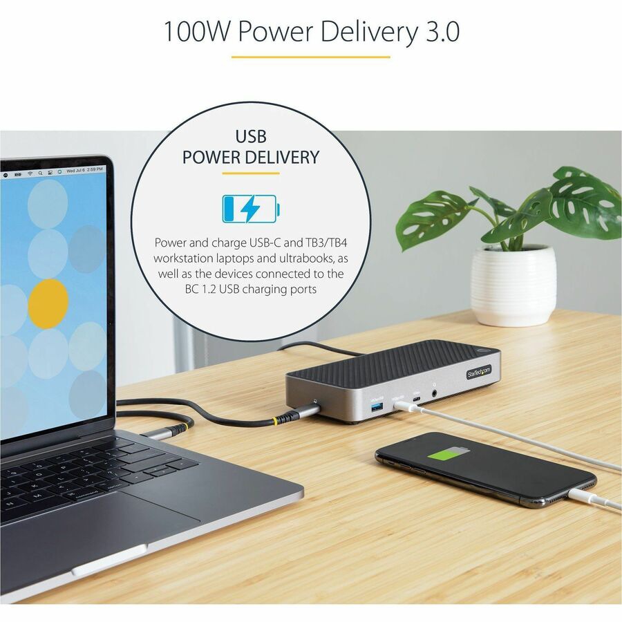 StarTech USB-C Triple Monitor Docking Station