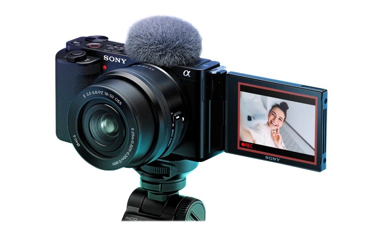 Sony Alpha ZV-E10 Mirrorless Camera - Black - ILCZVE10L/B