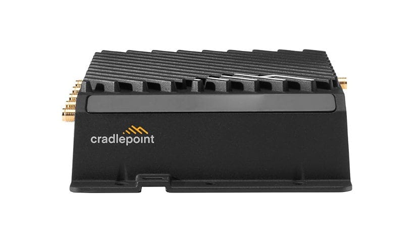 Cradlepoint R920 Ruggedized Router with 3 Year NetCloud Mobile Essential Se